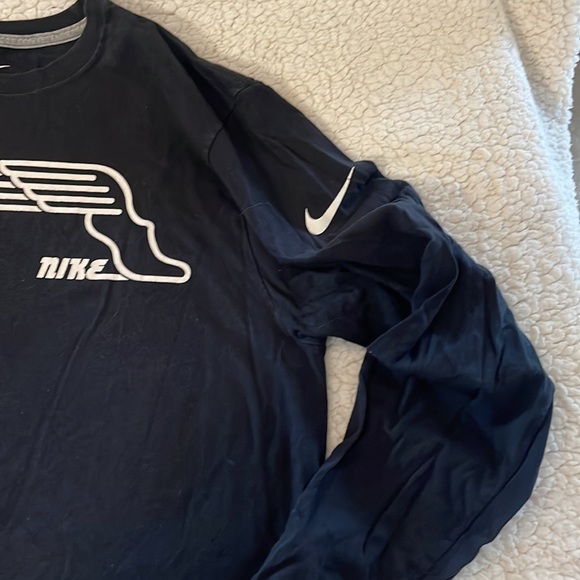 Nike black long sleeve t-shirt Size Medium - Picture 3 of 4